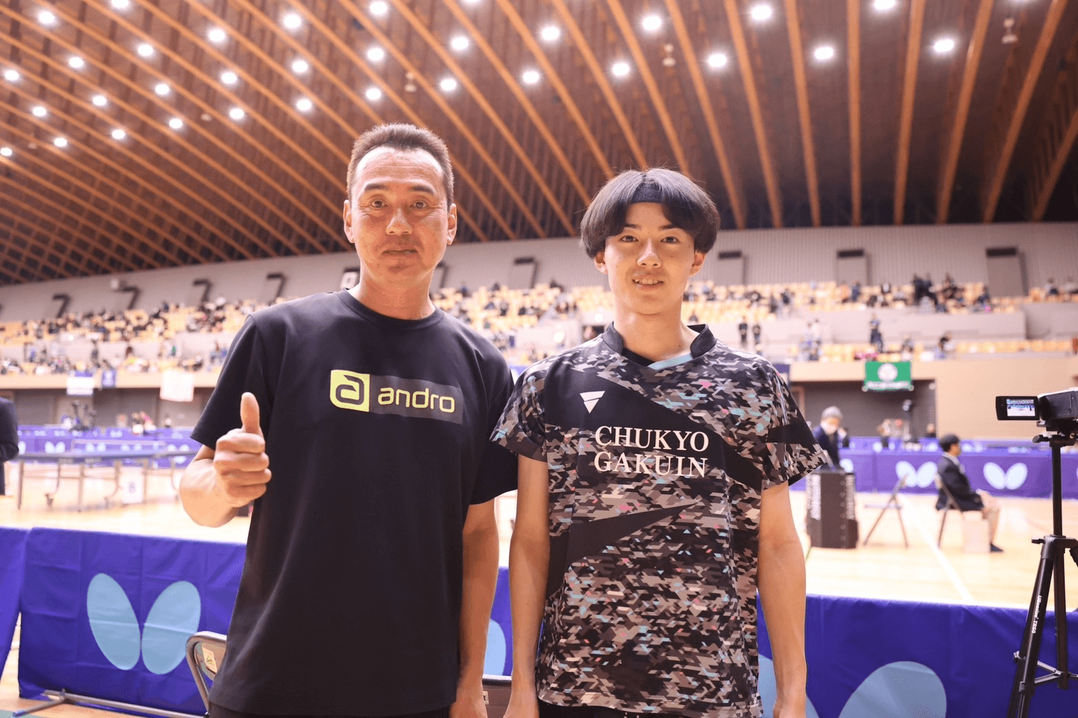 監督と隼君